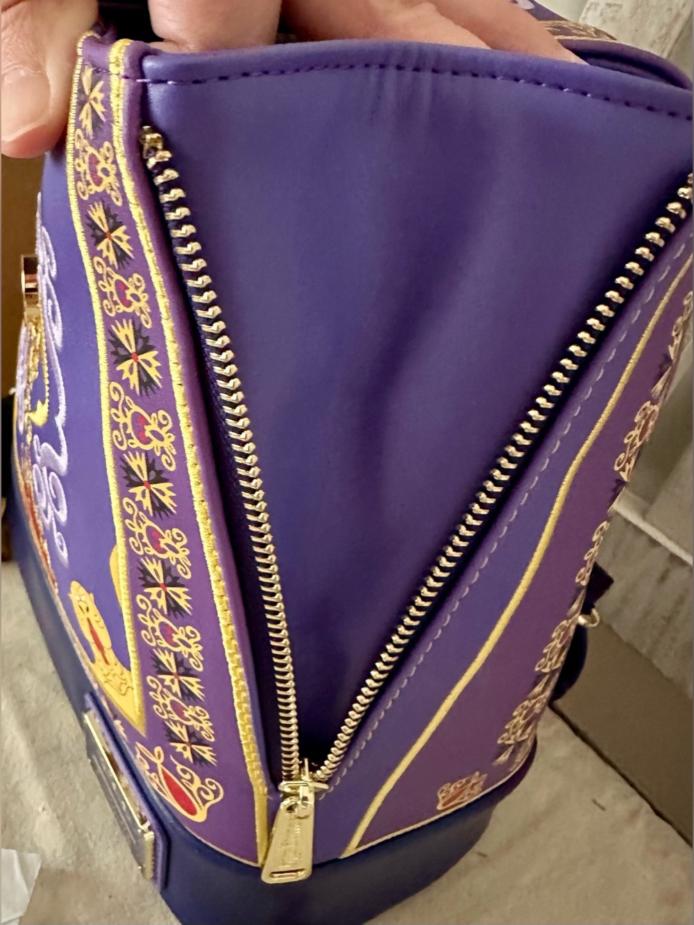 Loungefly Exclusive Disney Aladdin Magic Carpet Drawstring Mini Backpack - Picture 9 of 9
